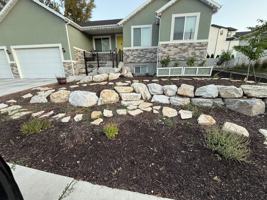 featured image of 594 E Spruce Glen Rd