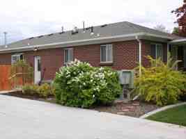 featured image of 239 E Commonwealth Ave