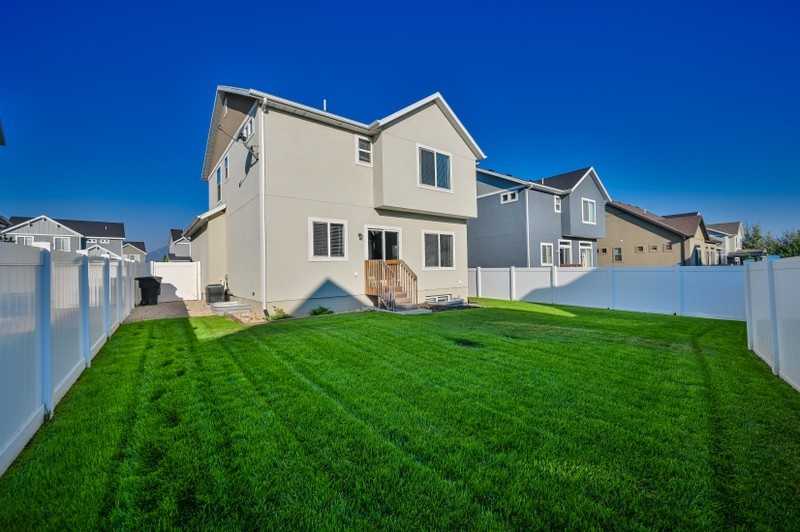 1113 S Meadow Walk Dr - Photo 4 of 20
