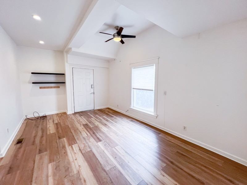177 E St - Photo 2 of 39