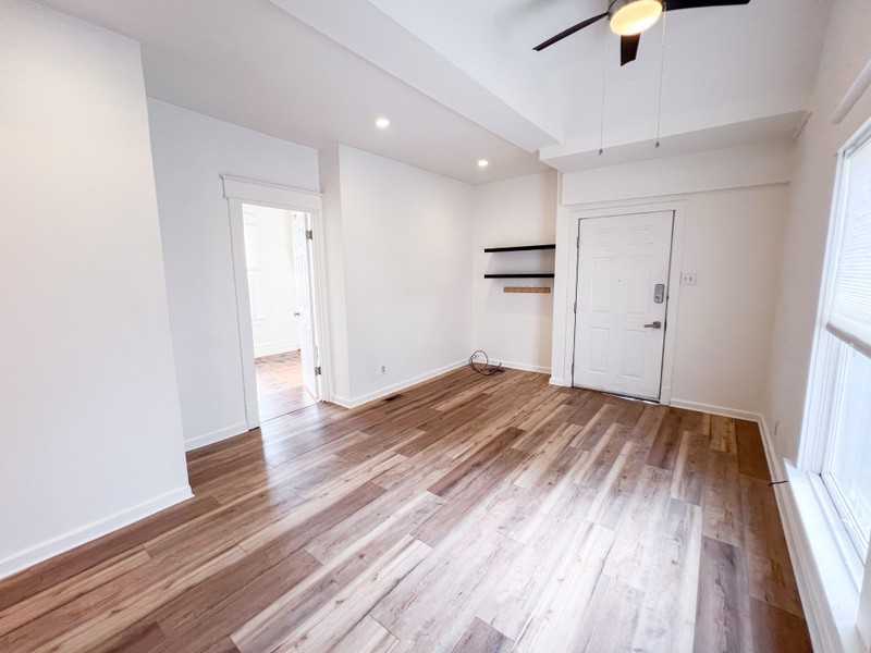 177 E St - Photo 3 of 39