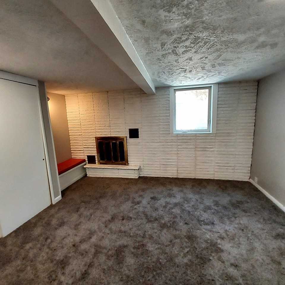 3344 S Oakwood St - Photo 6 of 14