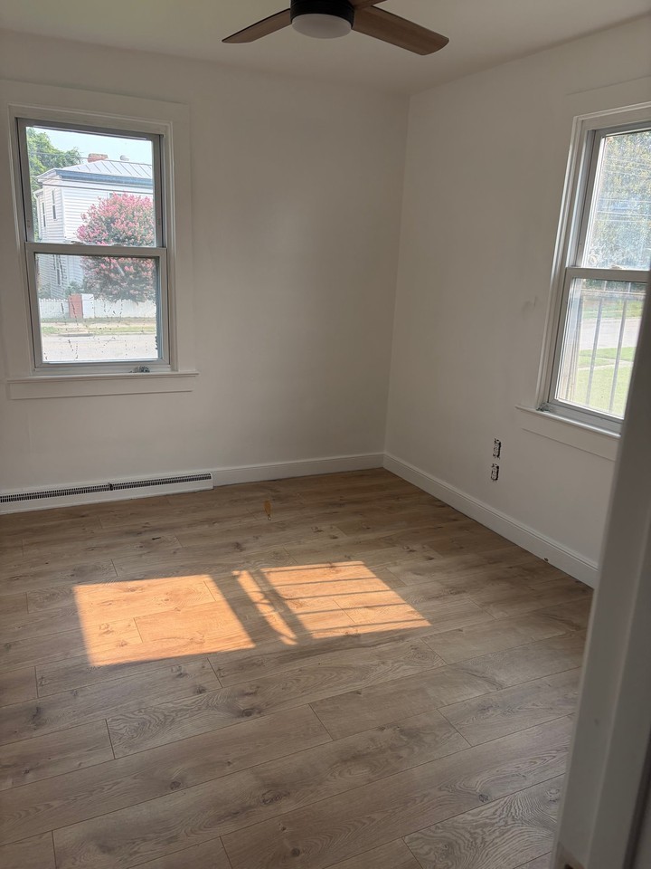 322 St Matthew St - Photo 5 of 13