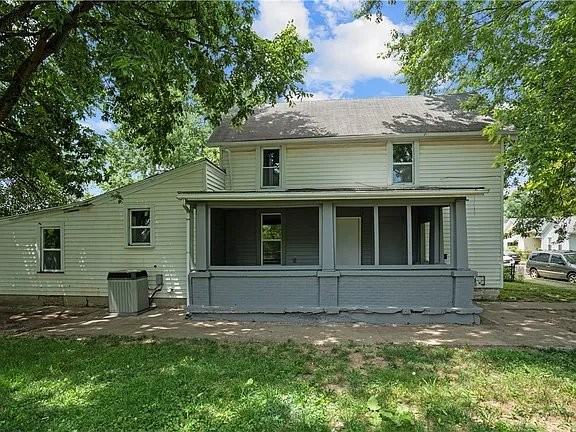 48 Sherman St - Photo 3 of 19