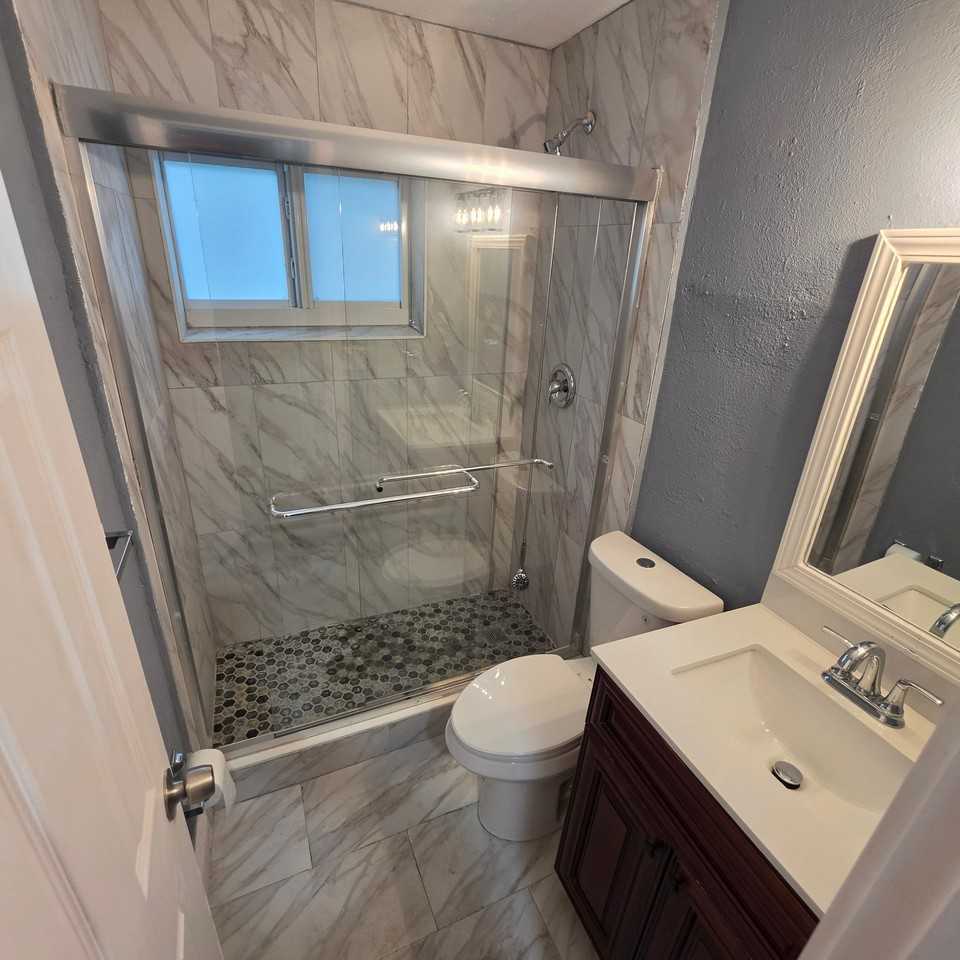 5802 Nw 12th St #H - Photo 2 of 19