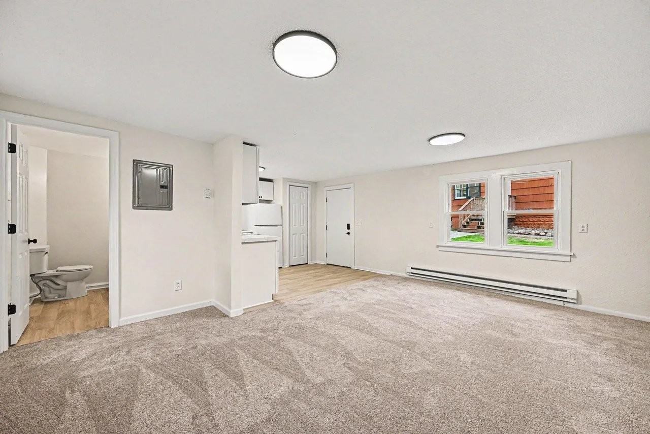 85 Juniper St #1 - Photo 3 of 10