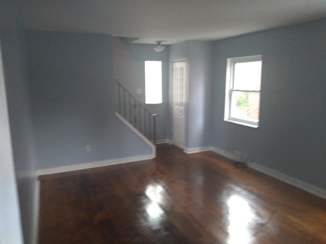 406 Elizabeth St - Photo 3 of 6