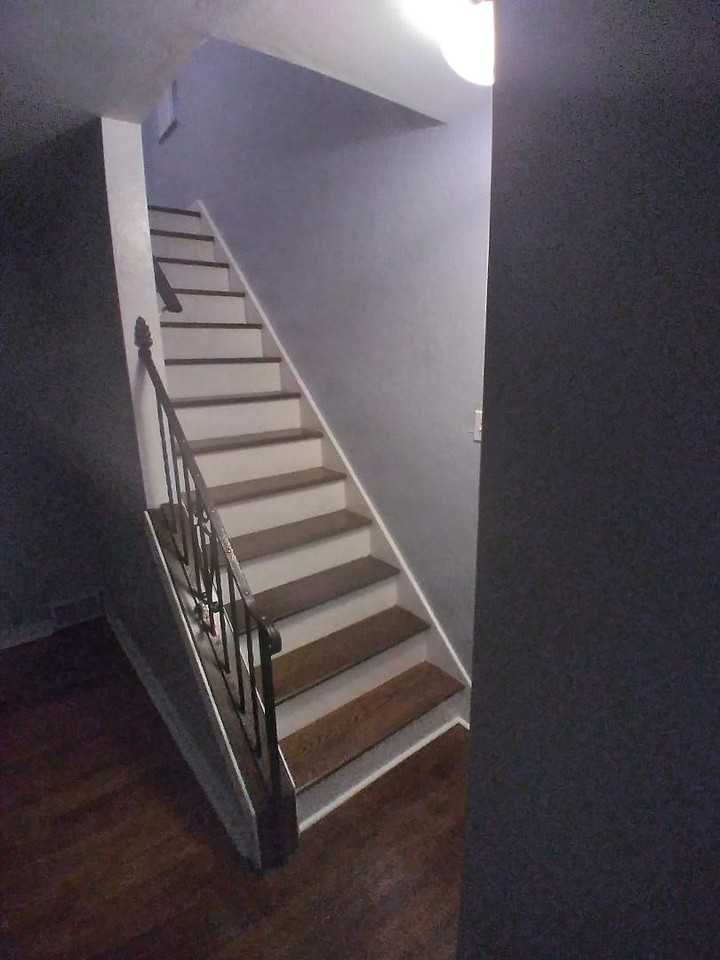 406 Elizabeth St - Photo 4 of 6