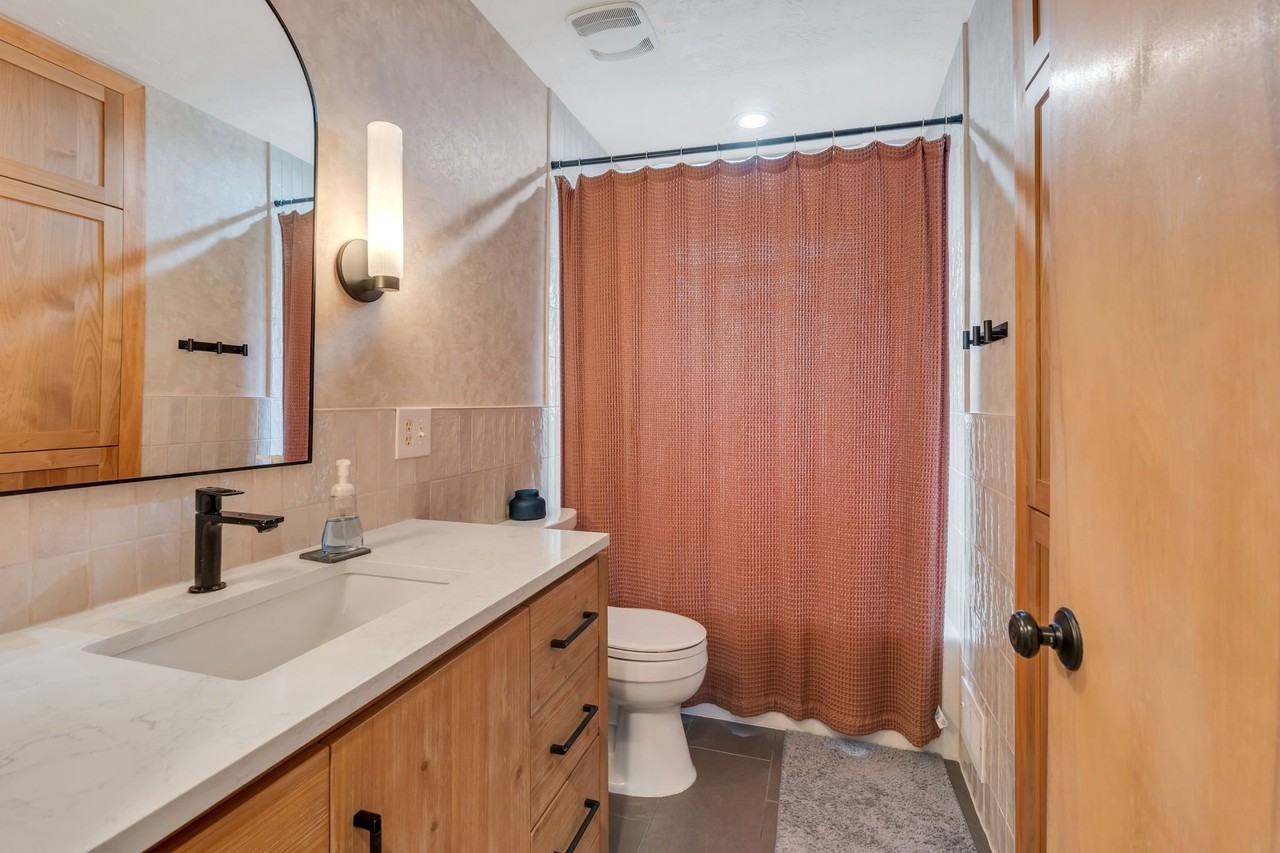 3536 E Hermes Dr - Photo 6 of 20