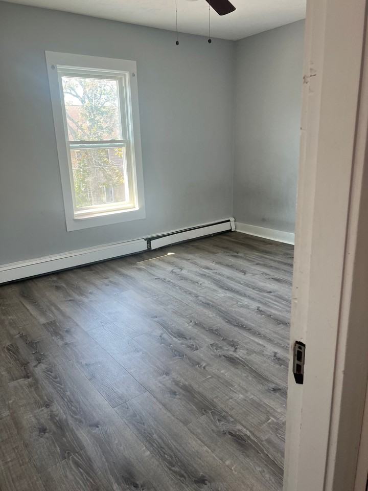 12 Hartley St - Photo 3 of 20