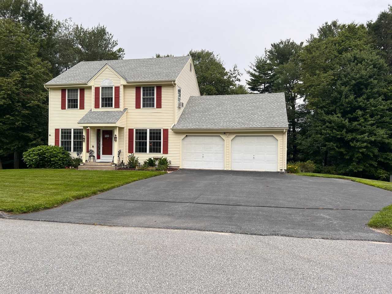 140 Tall Tree Ln - Photo 4 of 9