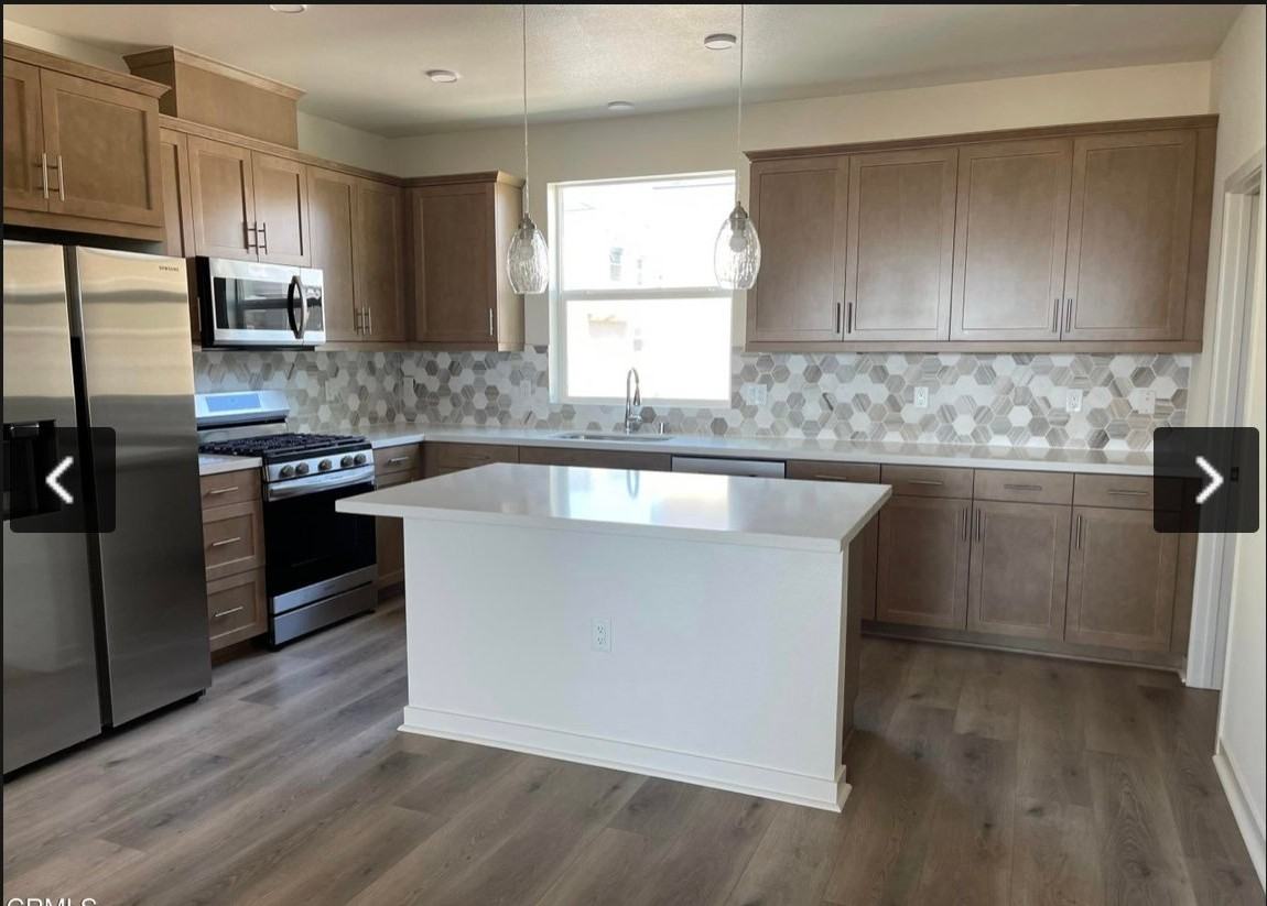 633 Winchester Dr - Photo 3 of 20