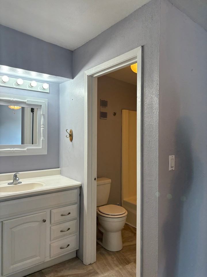 6809 N Frostwood Pkwy #48 - Photo 2 of 12