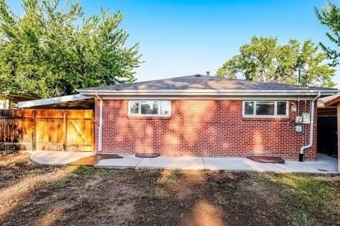 1470 Jamaica St - Photo 4 of 10
