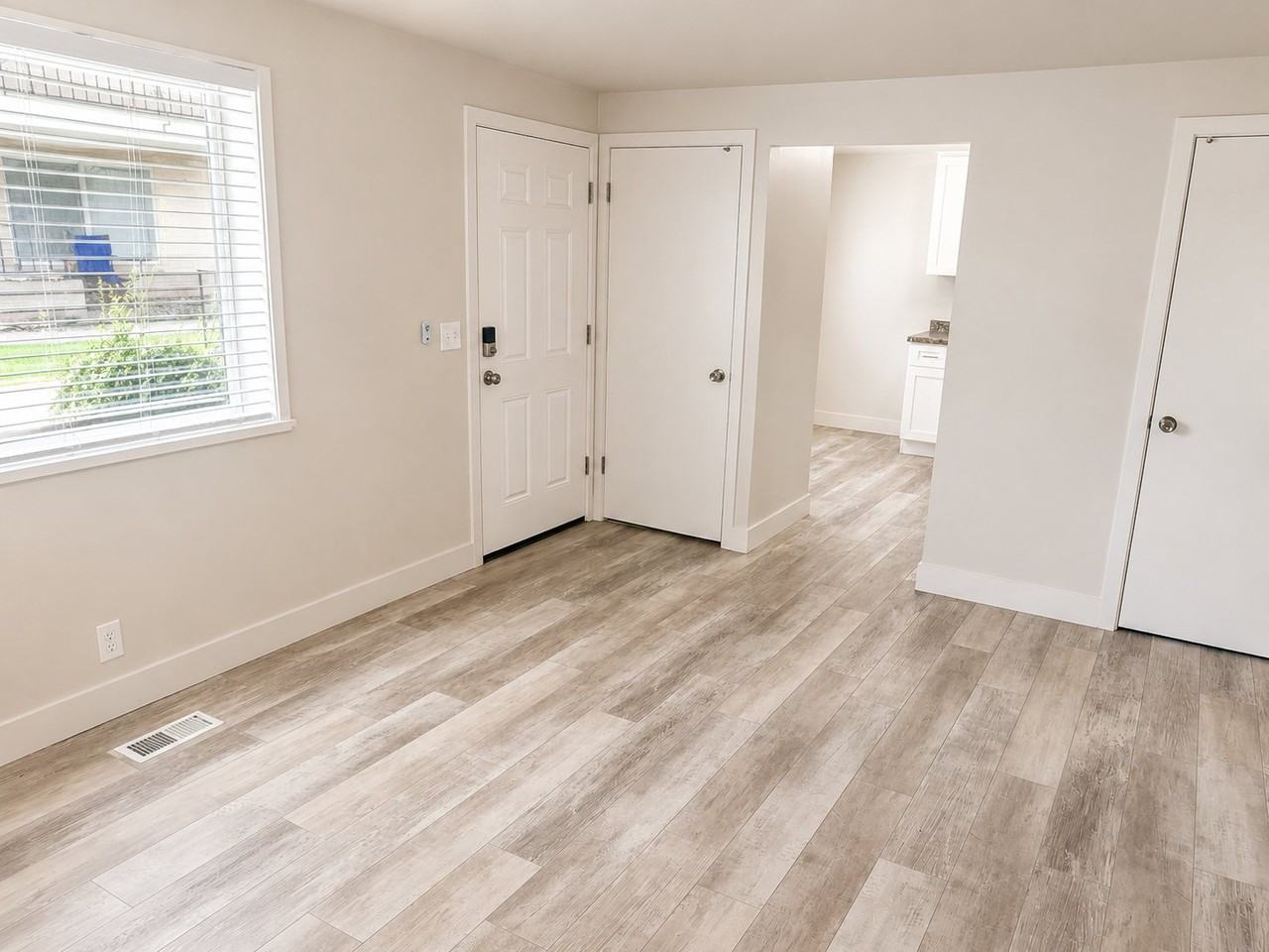 2117 E St #C - Photo 7 of 14