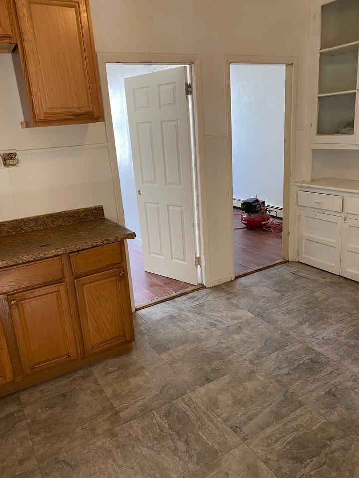 36 E 28th St #1F - Photo 2 of 15