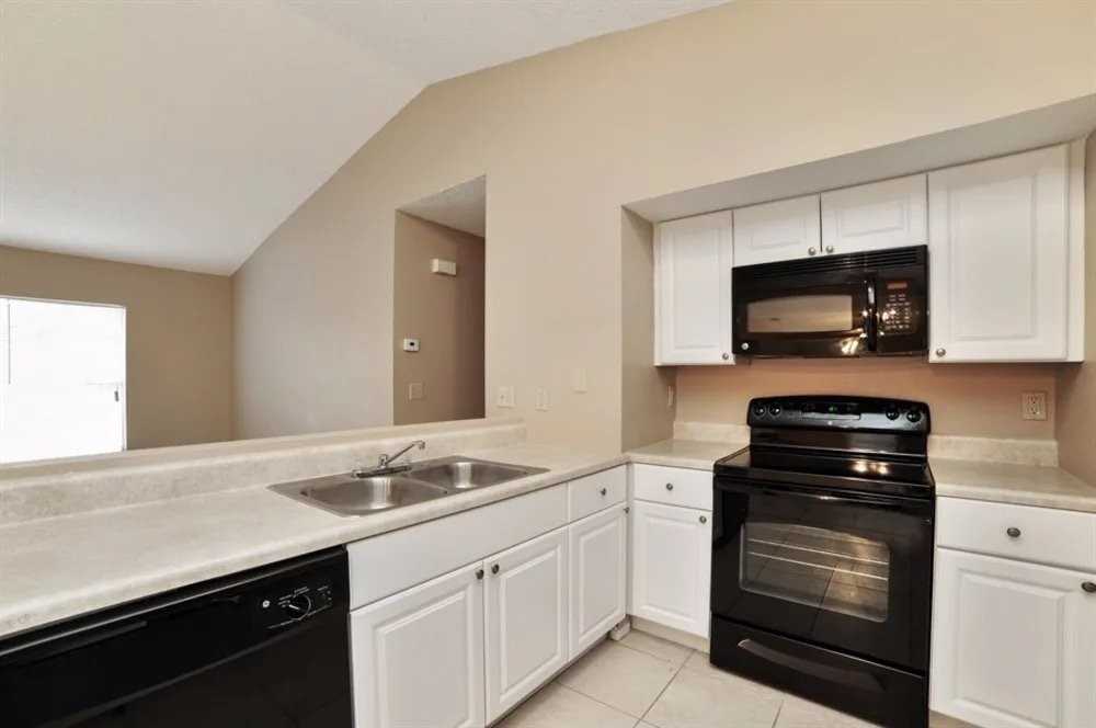 2760 Central Ave, St. Petersburg, Fl #1 - Photo 6 of 13