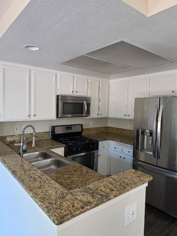 7986 Alton Dr - Photo 2 of 13