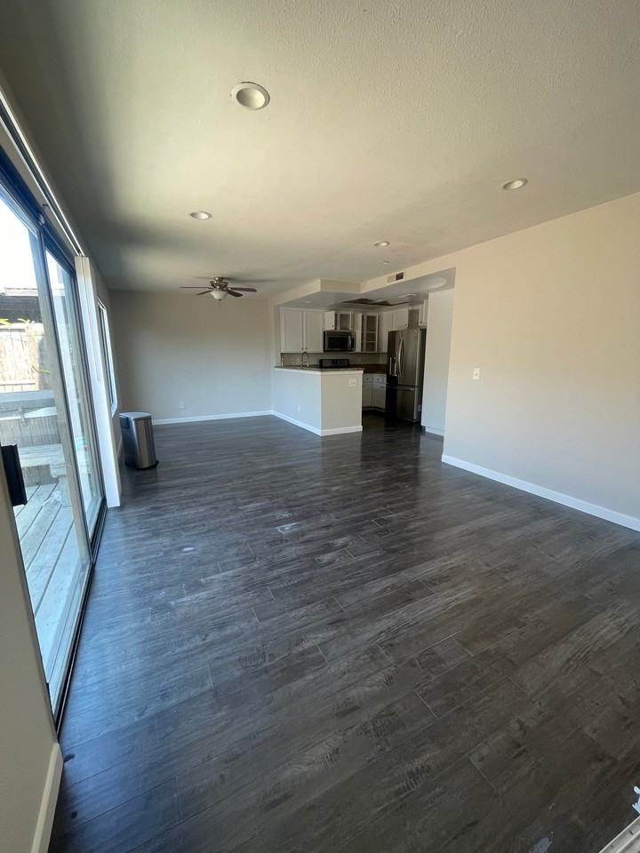 7986 Alton Dr - Photo 3 of 13
