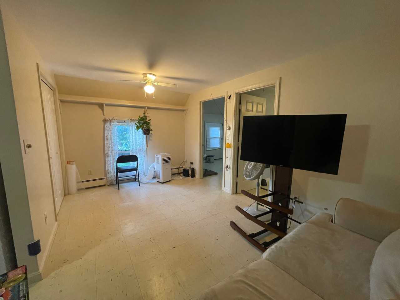 94 Summer St #2R - Photo 3 of 20
