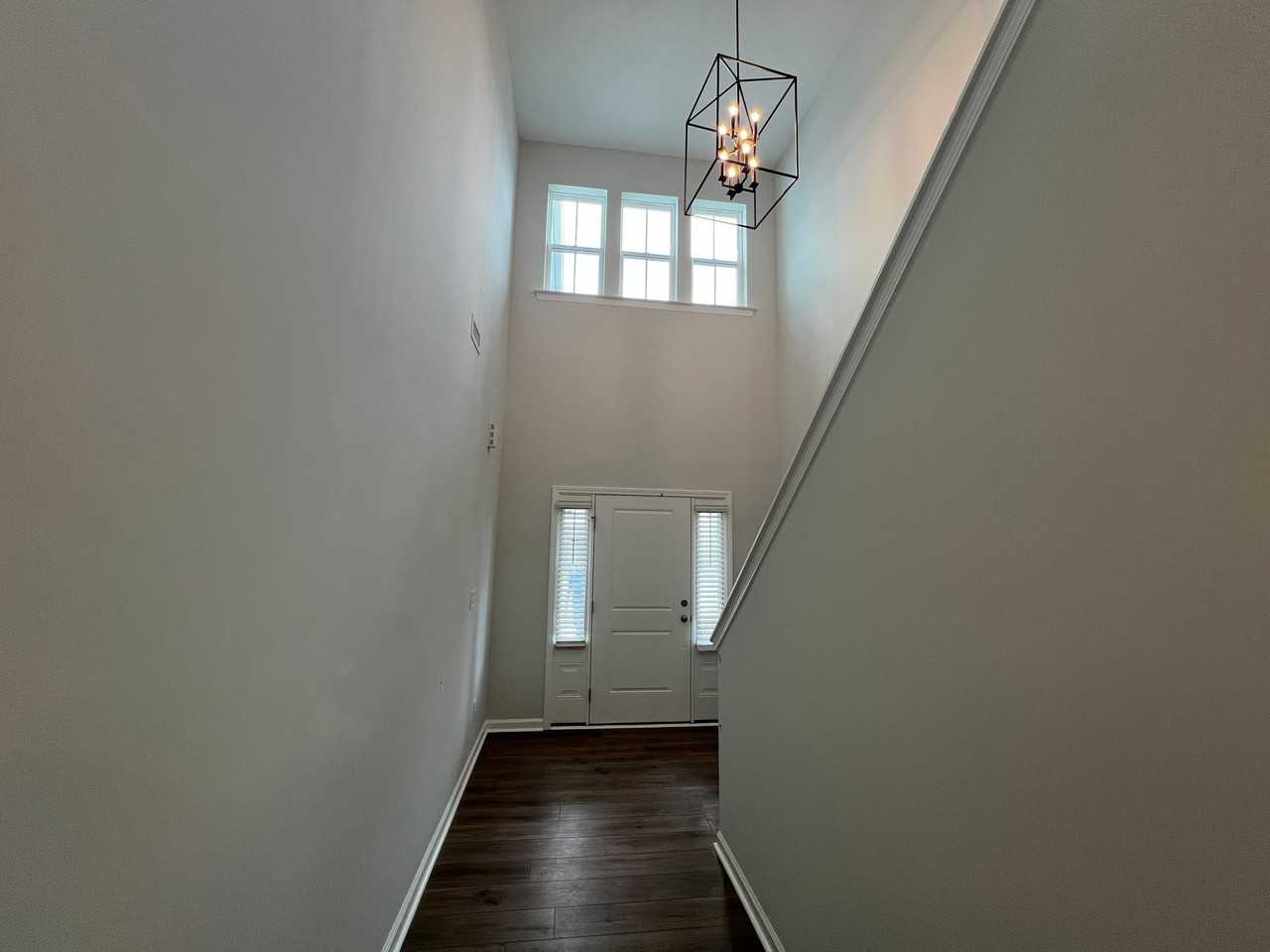 427 White Oak Garden Way - Photo 5 of 26
