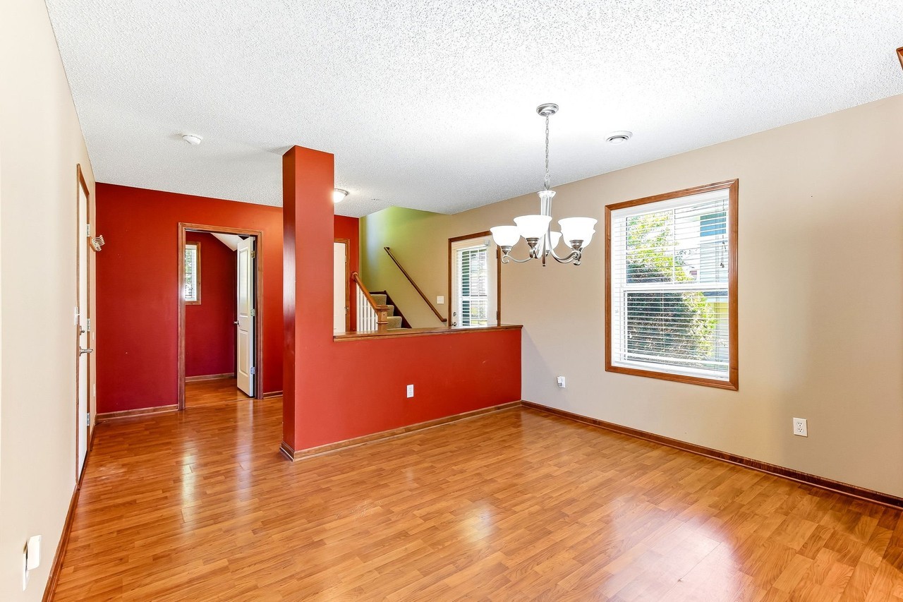 15655 60th Ave N - Photo 3 of 20