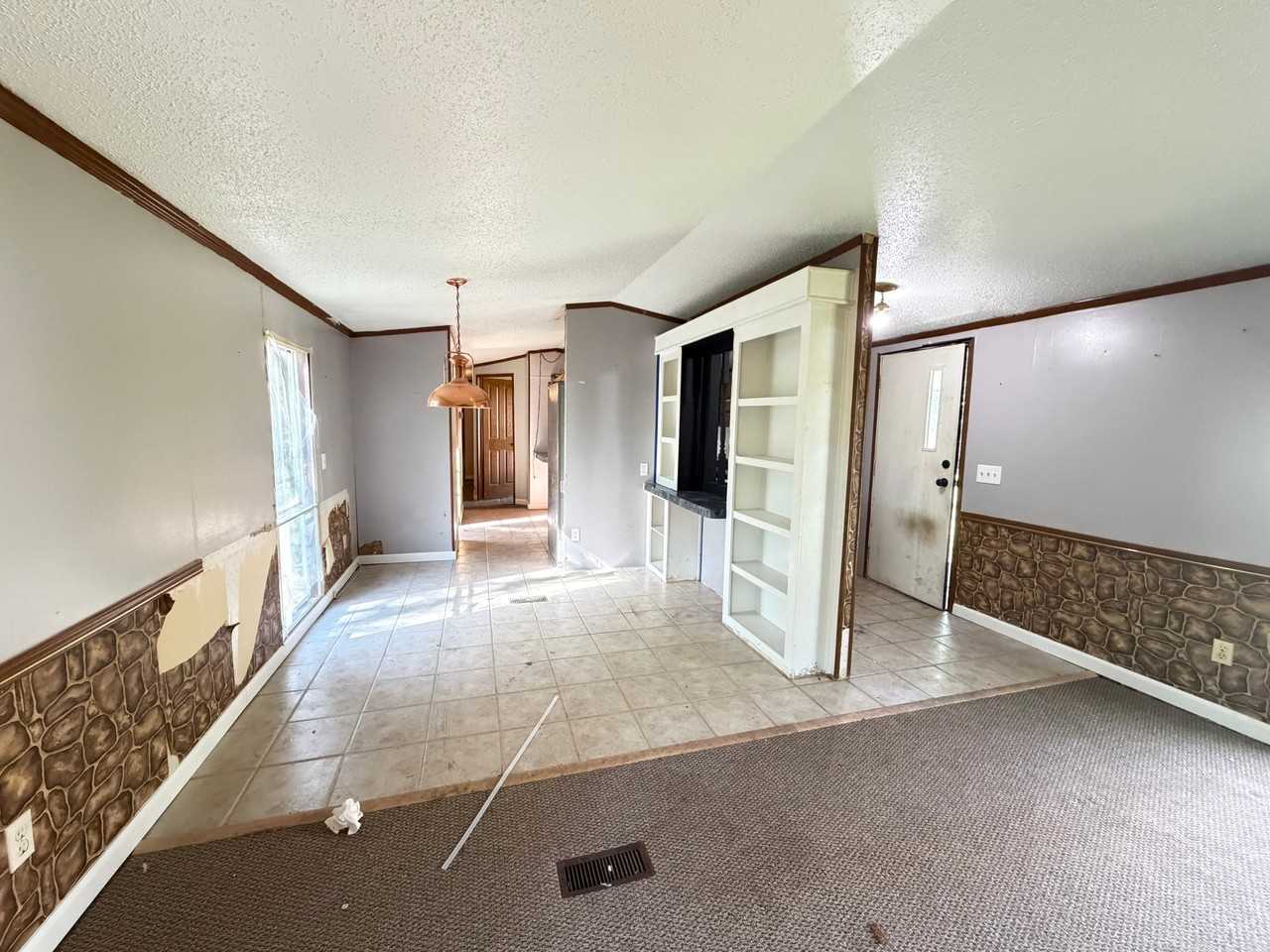183 Ainsley Ave - Photo 5 of 12