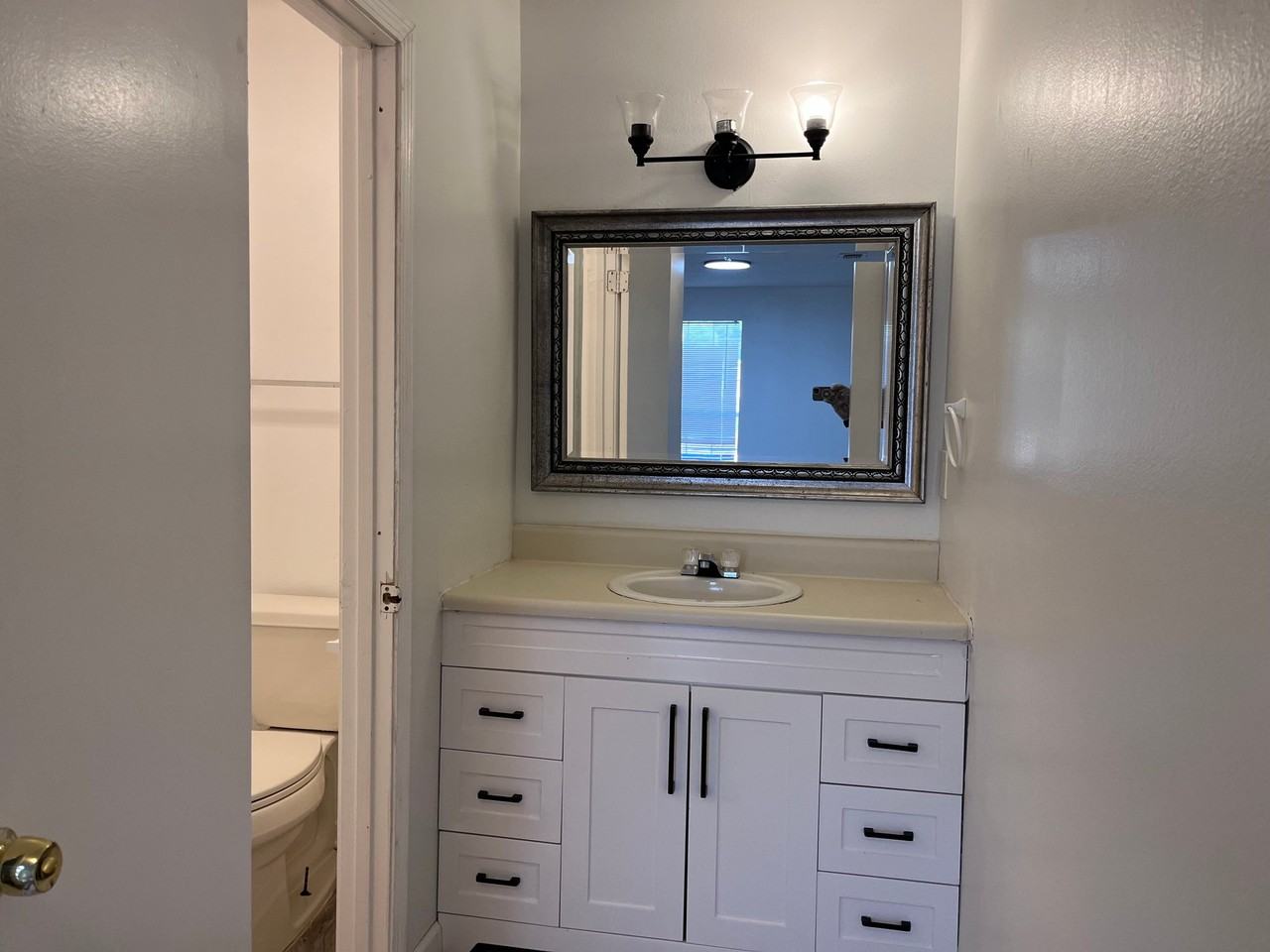 50 Fulton Ave - Photo 7 of 8