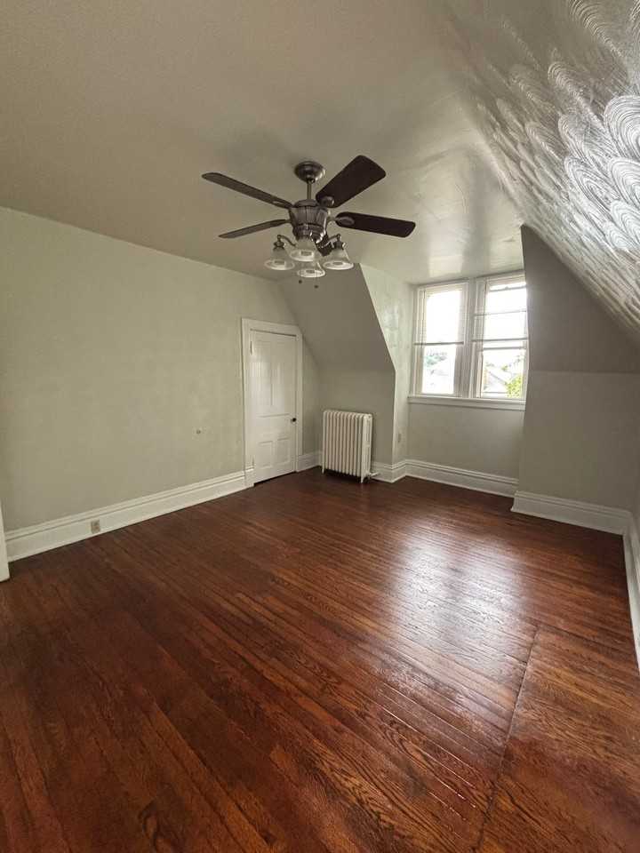 425 N Main St #3F - Photo 5 of 13