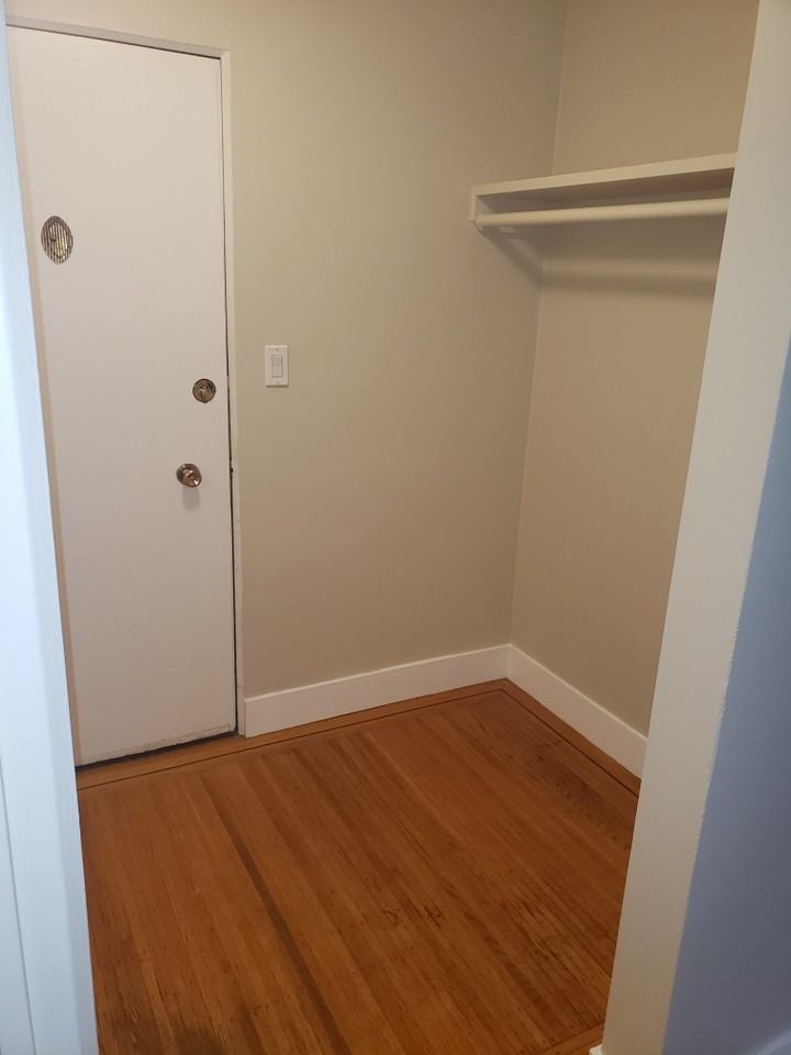 726 5th Avenue #302 - Photo 2 of 10