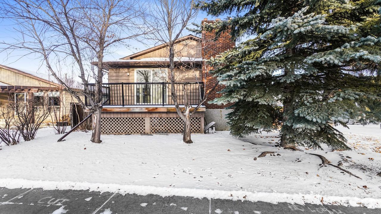 308 Berkshire Pl Nw - Photo 3 of 26