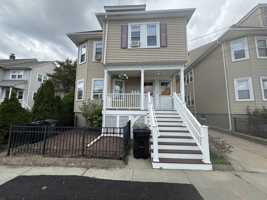 featured image of 19 Chauncey St #3