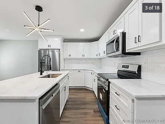 1307 N Tacoma Ave #A - Photo 3 of 13