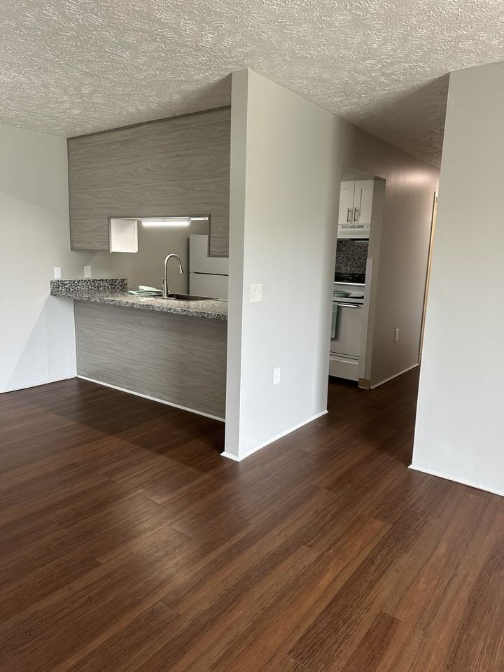 1093 S Latson Rd #1093-7 - Photo 6 of 19