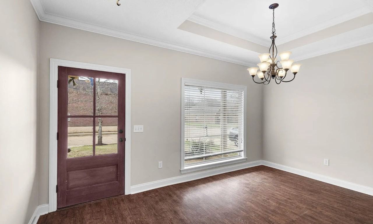 728 Chambord Dr #NA - Photo 3 of 14