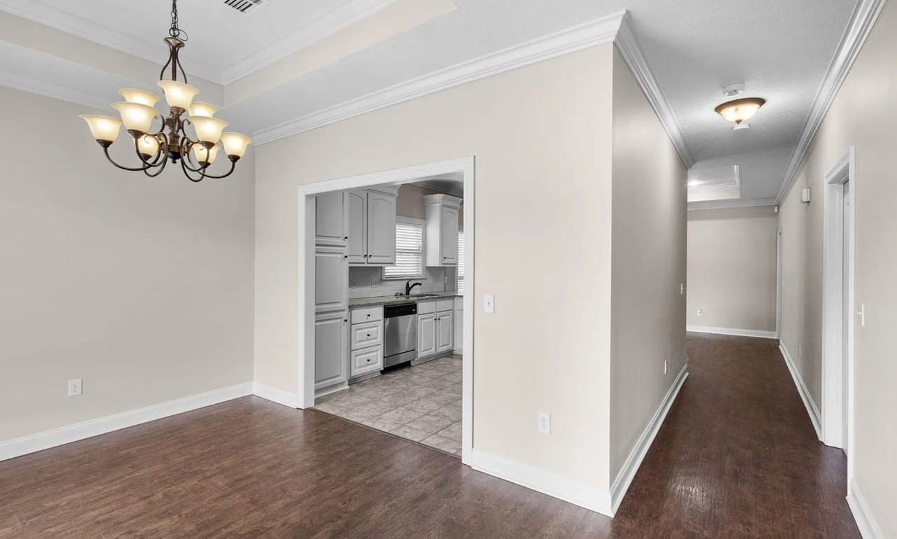 728 Chambord Dr #NA - Photo 5 of 14