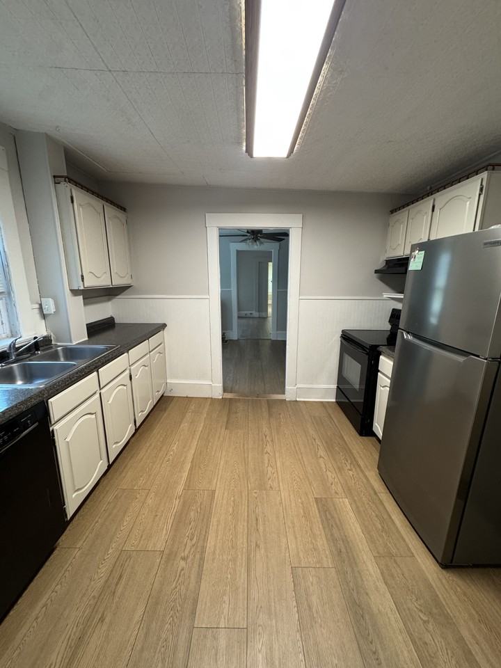 87 Cumberland St #2