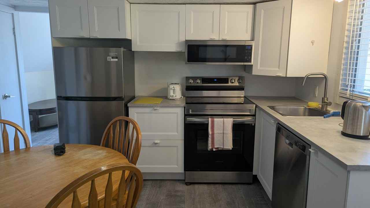 103 Rue Charlevoix — photo 1