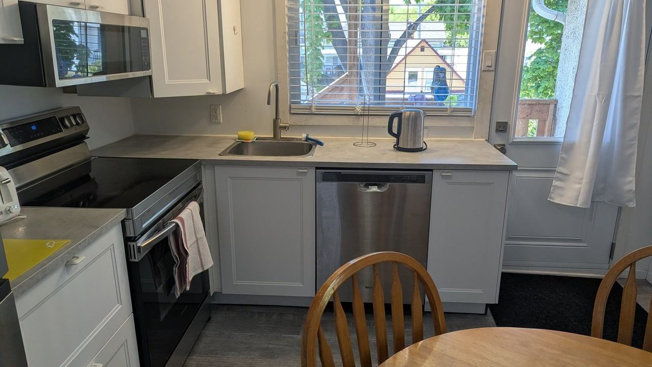 103 Rue Charlevoix — photo 2