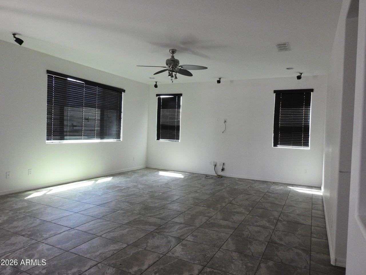 1471 E Flamingo Way - Photo 3 of 6