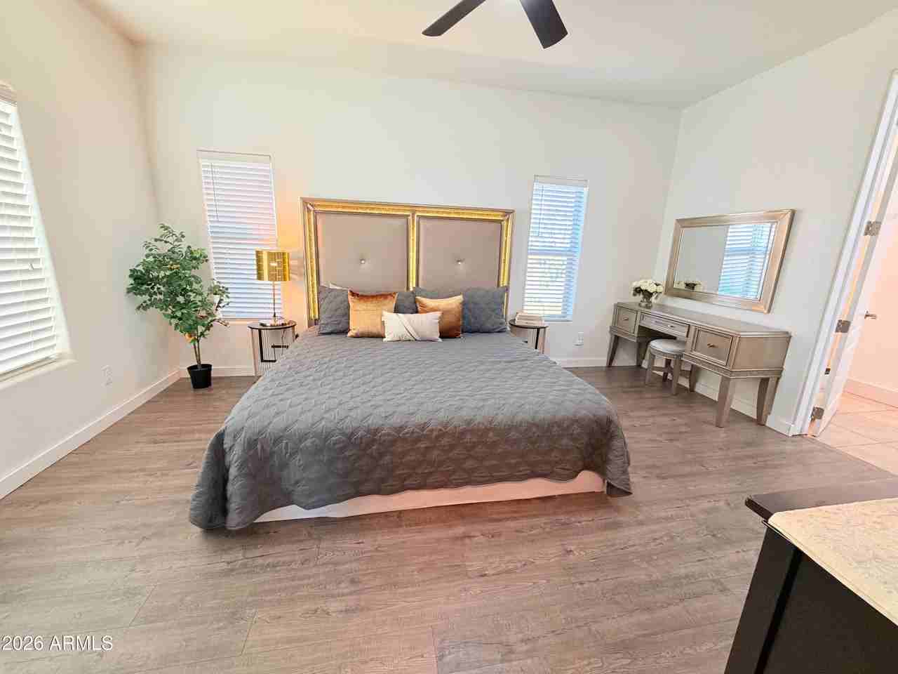 1507 E Apollo Rd - Photo 5 of 18