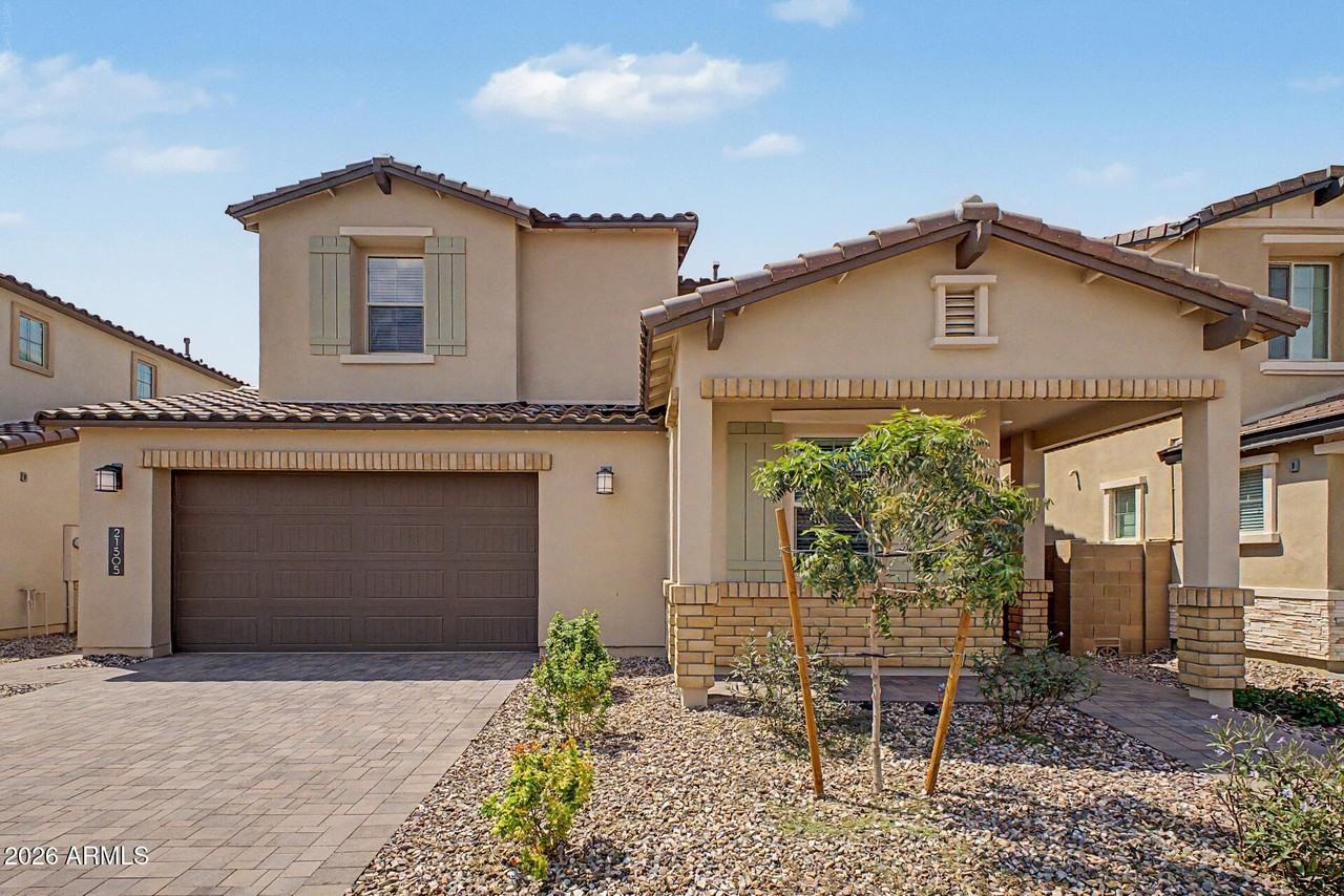 21505 E Sparrow Dr - Photo 2 of 50