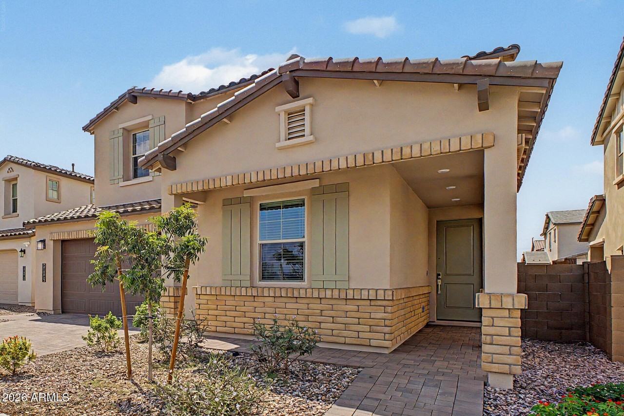 21505 E Sparrow Dr - Photo 4 of 50