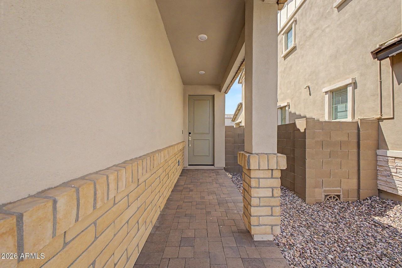 21505 E Sparrow Dr - Photo 7 of 50