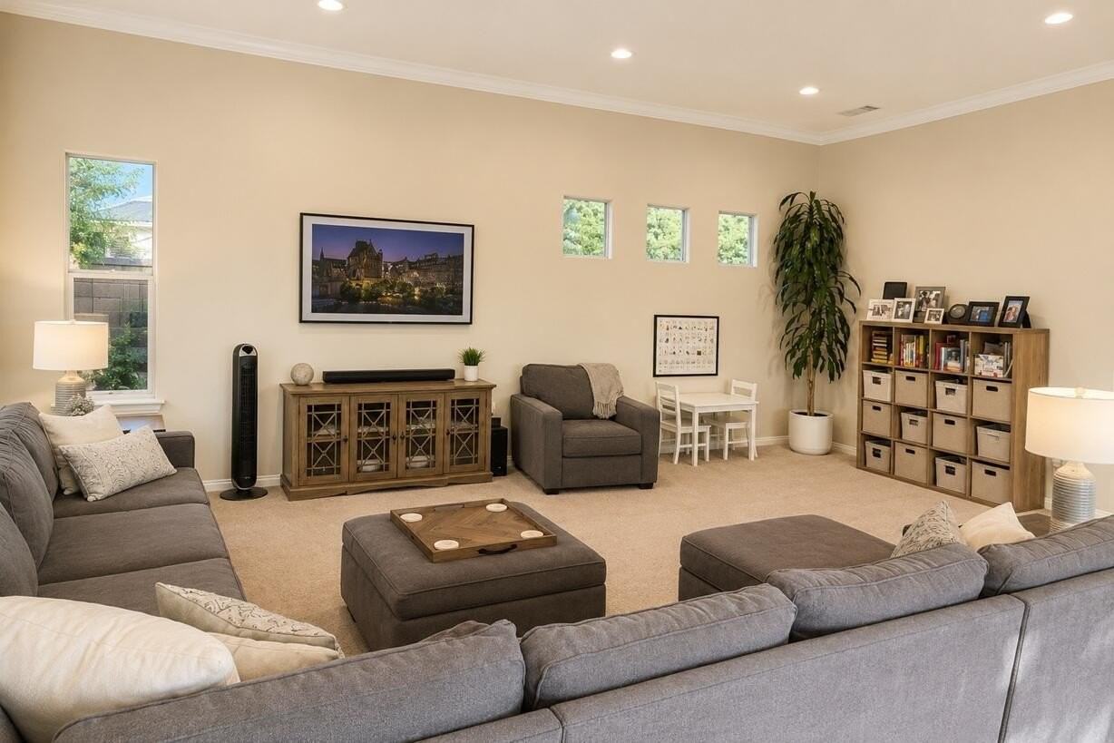 90 Clavel Ct - Photo 5 of 43