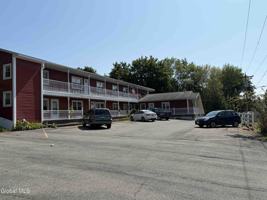 featured image of 220 Broad St #E