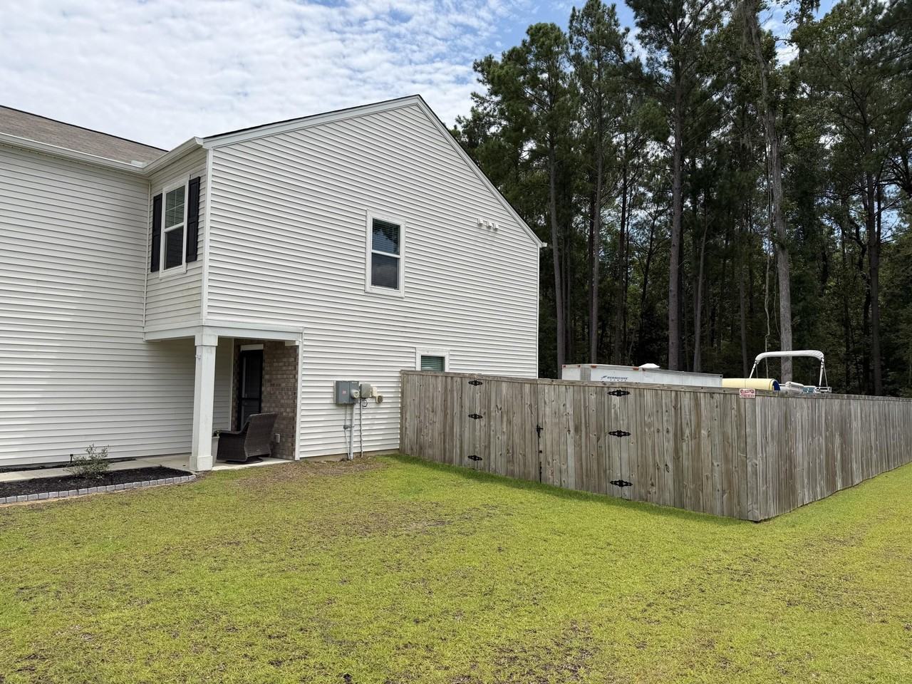381 Spruce Ivy St - Photo 2 of 24