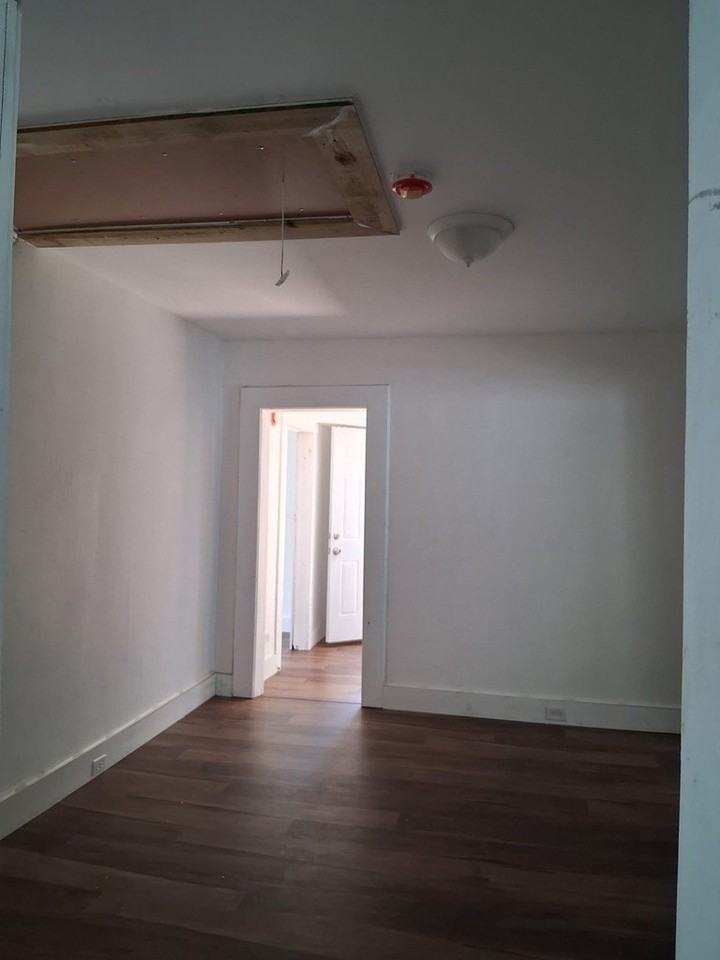 210 E 14th St Sw - Photo 5 of 16