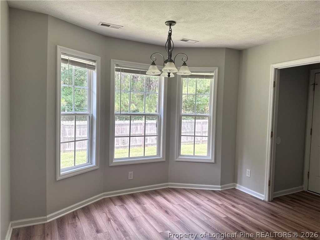 206 Van Buren Dr - Photo 4 of 18