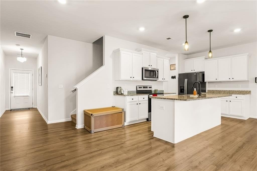 4514 Fillmore Trl Sw - Photo 4 of 28